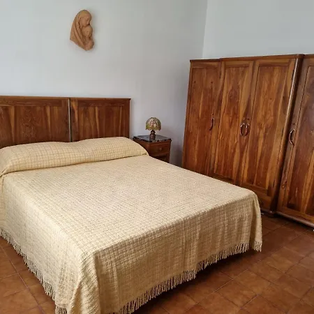 La Casa Di Marta Piegaio Basso